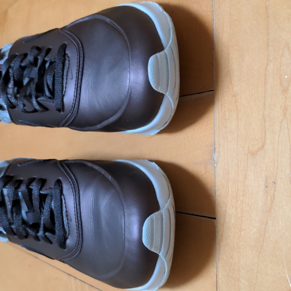 **SOLD OUT**EUC Nike Air Max Thea - Picture 4 of 13